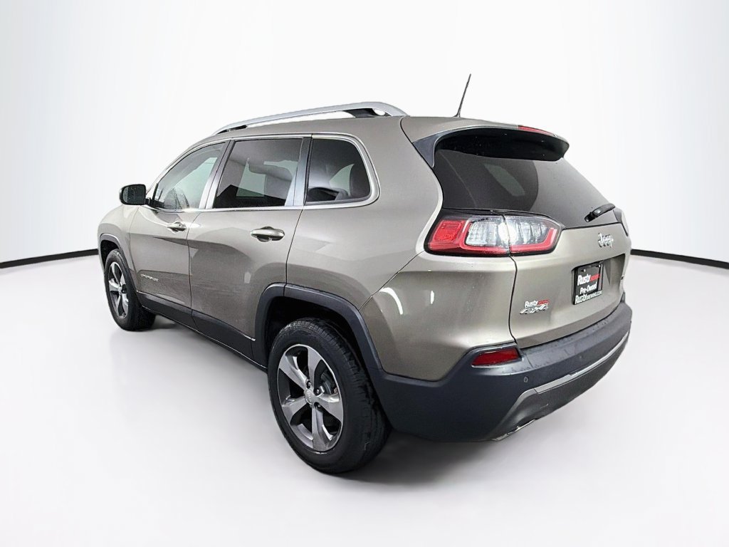 Used 2019 Jeep Cherokee Limited AWD/4WD image 5