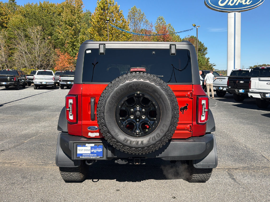 Used 2023 Ford Bronco Wildtrak AWD/4WD image 6