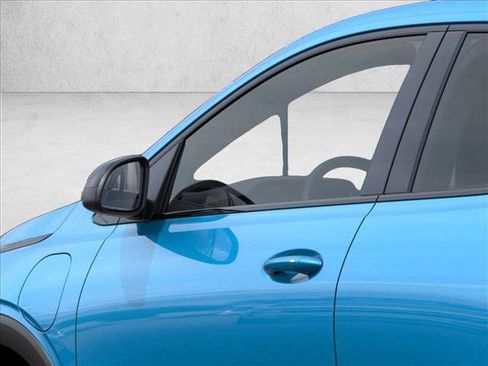 New 2027 Chevrolet Bolt LT w/ Comfort Package FWD image 12