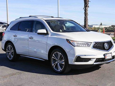 Used 2019 Acura MDX FWD w/ Technology Package image 3