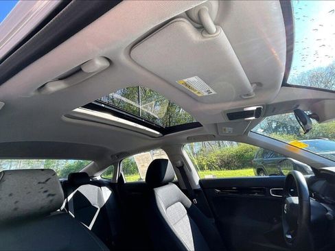 Used 2023 Honda Civic EX image 12