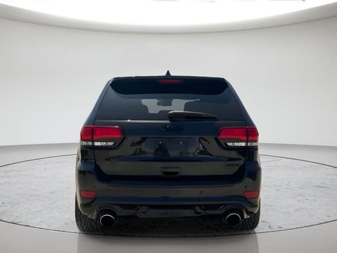 Used 2015 Jeep Grand Cherokee SRT w/ Luxury Group II AWD/4WD image 3