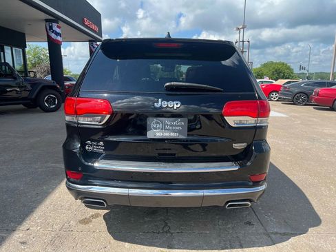 Used 2017 Jeep Grand Cherokee Summit image 7