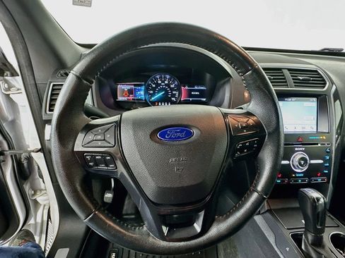 Used 2017 Ford Explorer Sport AWD/4WD image 12