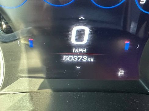 Used 2017 Cadillac XT5 Platinum w/ Driver Assist Package AWD/4WD image 27