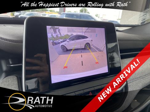 Used 2025 Jeep Compass Latitude AWD/4WD image 14