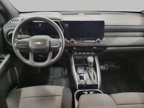 Used 2023 Chevrolet Colorado W/T RWD image 6