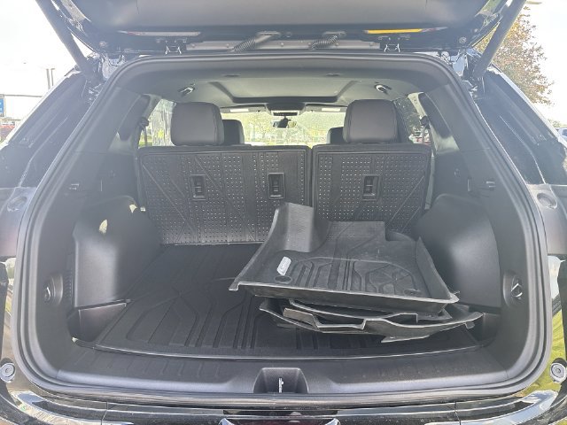 Certified 2026 Chevrolet Blazer RS w/ Driver Confidence II Package FWD image 16