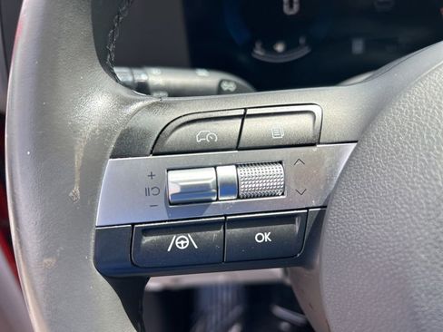 Used 2024 Hyundai Kona SEL AWD/4WD image 42
