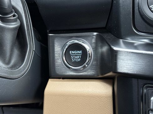 Used 2023 Ford F250 Lariat w/ Lariat Ultimate Package image 14