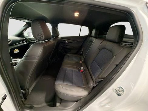 New 2026 Buick Envista Sport Touring FWD image 19