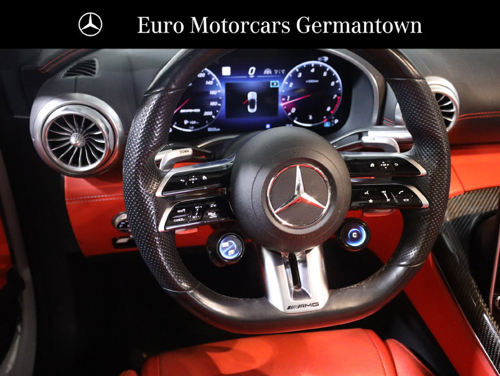 Certified 2022 Mercedes-Benz SL 55 AMG 4MATIC w/ Driver Assistance Package image 35