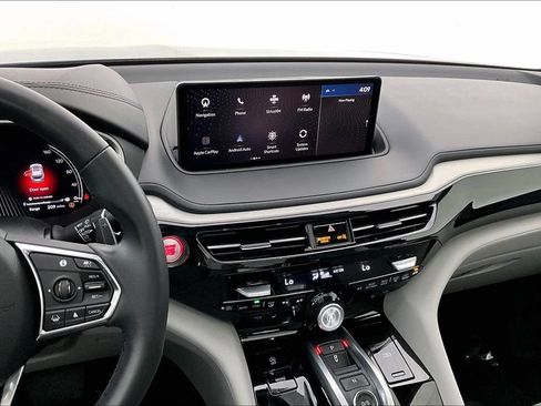 Certified 2024 Acura MDX FWD w/ Technology Package image 8