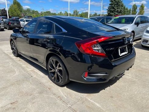 Used 2021 Honda Civic Sport image 4