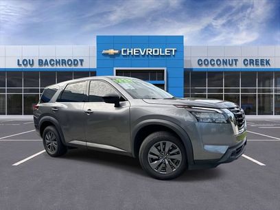 Used 2024 Nissan Pathfinder S
