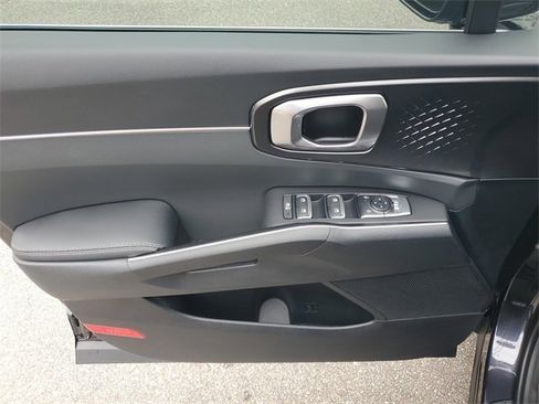 New 2026 Kia Sorento LX image 19