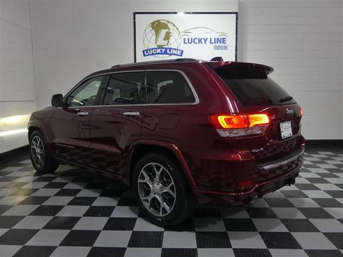 Used 2020 Jeep Grand Cherokee Overland image 11