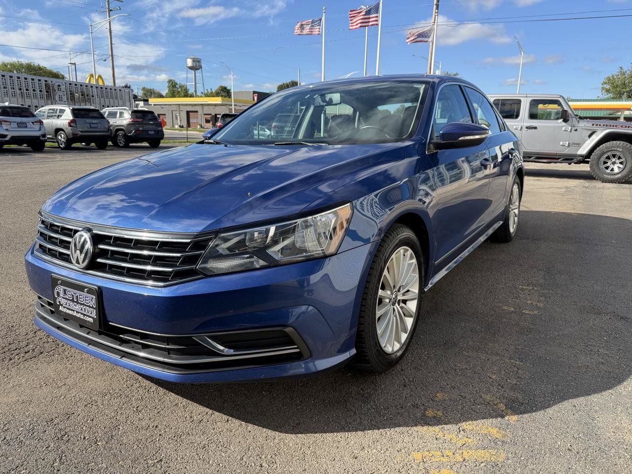 Used 2016 Volkswagen Passat 1.8T SE FWD image 7