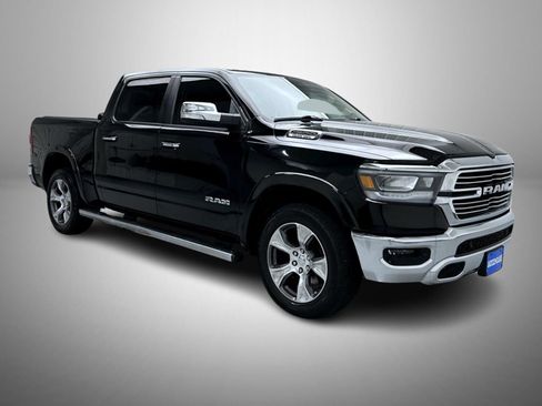 Used 2020 RAM 1500 Laramie AWD/4WD image 3
