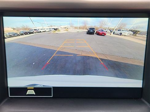 Used 2023 GMC Acadia Denali image 17