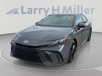 Used 2025 Toyota Camry SE