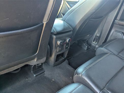 Used 2020 Ford Explorer Limited AWD/4WD image 24