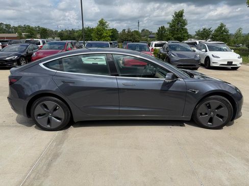Used 2020 Tesla Model 3 Long Range AWD/4WD image 4