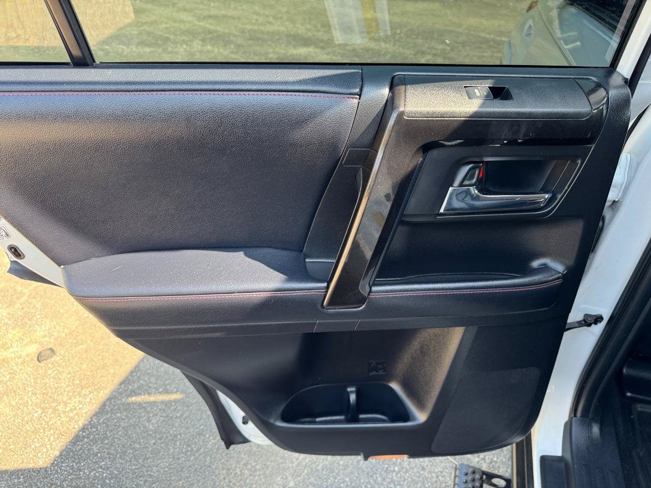 Used 2019 Toyota 4Runner TRD Off-Road Premium AWD/4WD image 21