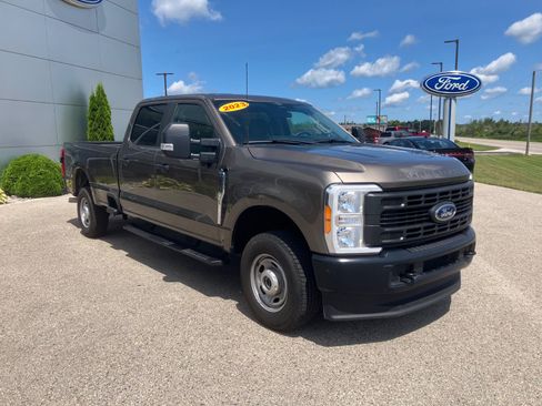 Used 2023 Ford F250 XL w/ 360-Degree Camera Package AWD/4WD image 7