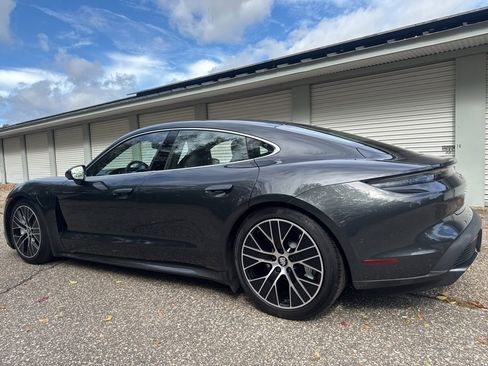Used 2020 Porsche Taycan Turbo image 4