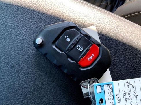 Certified 2025 Jeep Wrangler Sport S image 13