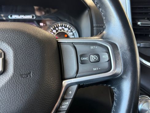 Used 2023 RAM 1500 Laramie AWD/4WD image 19