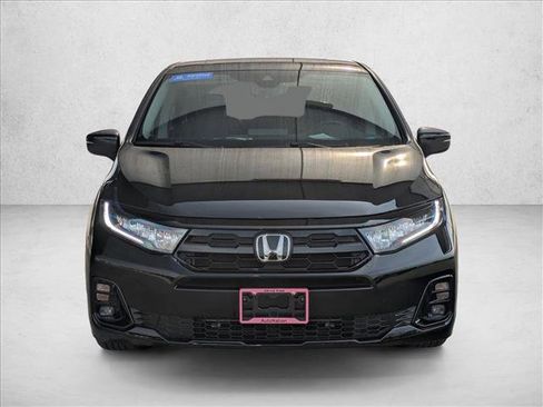 Certified 2025 Honda Odyssey Elite image 2