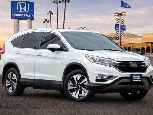 Used 2016 Honda CR-V Touring image 2