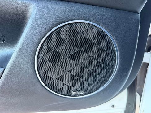 Used 2021 Genesis GV80 3.5T Advanced + w/ Advanced Package 06 image 28