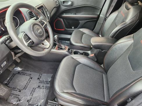 Used 2021 Jeep Compass Trailhawk AWD/4WD image 4