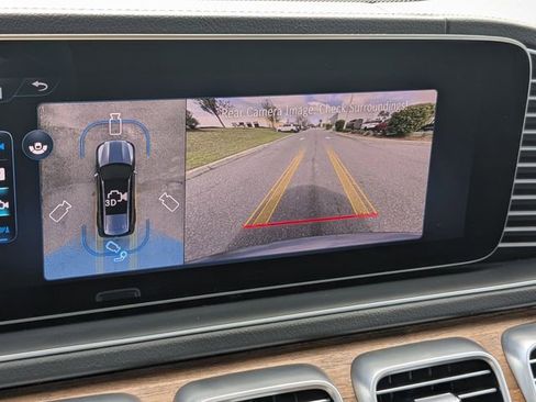 Used 2025 Mercedes-Benz GLS 450 GLS 450 image 24