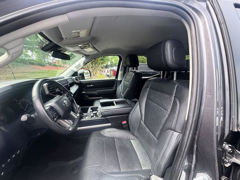 Used 2024 Toyota Tundra SR5 w/ SR5 Premium Package AWD/4WD image 10