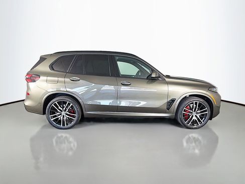 New 2026 BMW X5 xDrive40i w/ M Sport Package AWD/4WD image 8