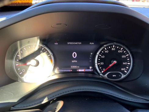 Used 2022 Jeep Renegade Trailhawk image 25