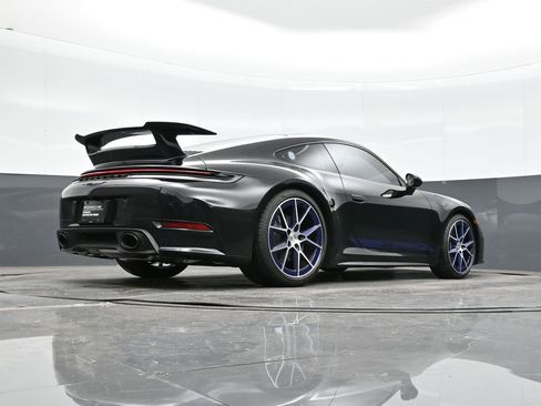 Used 2025 Porsche 911 Carrera T image 37