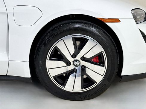 Used 2023 Porsche Taycan 4S image 39