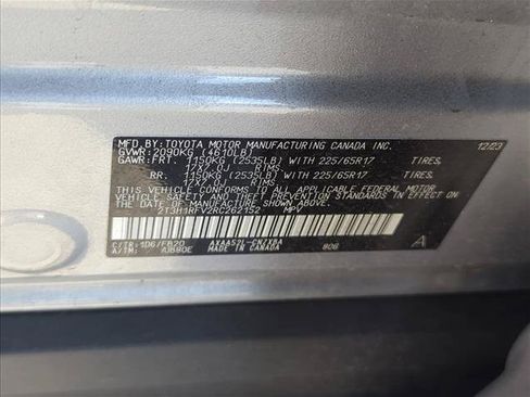 Used 2024 Toyota RAV4 LE FWD image 28