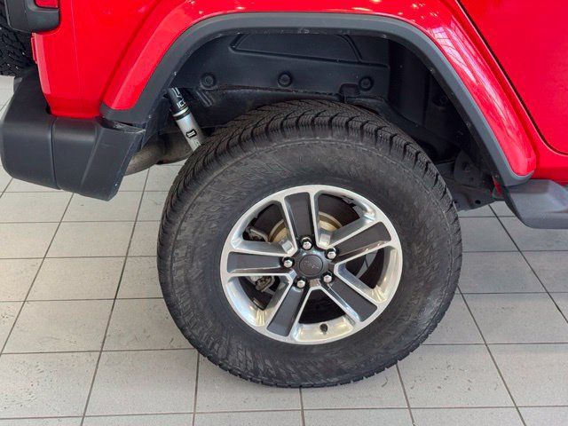 Used 2018 Jeep Wrangler Unlimited Sahara w/ Cold Weather Group AWD/4WD image 43