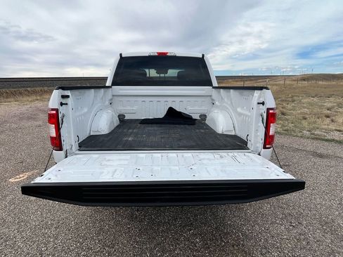 Used 2018 Ford F150 XLT image 5
