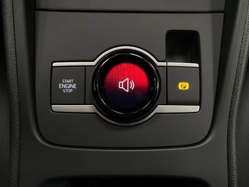 New 2026 Volkswagen Tiguan SE image 23