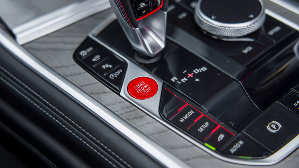 Used 2020 BMW M8 Competition AWD/4WD image 22