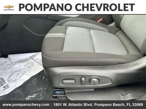 New 2025 Chevrolet Blazer LT w/ Driver Confidence Package FWD image 14
