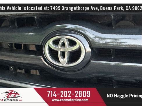 Used 2005 Toyota Tacoma PreRunner RWD image 49