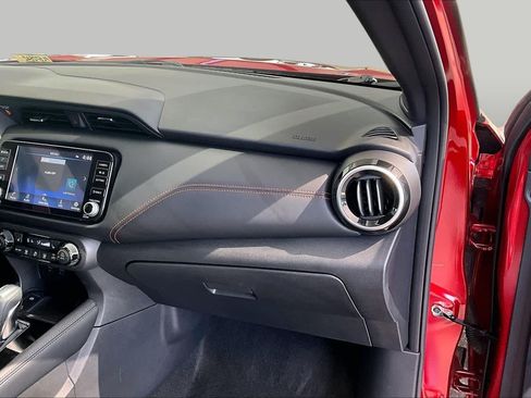 Certified 2023 Nissan Kicks SR w/ SR Premium Package FWD image 18